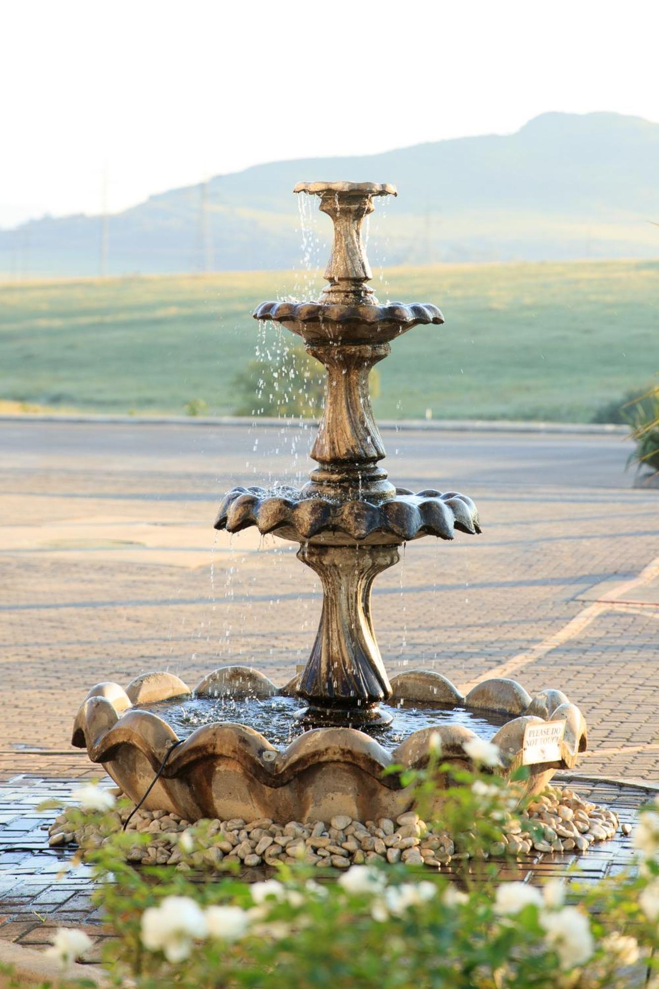 Mount Currie Inn Kokstad  Exteriör bild